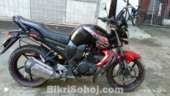 Yamaha FZS (2015)